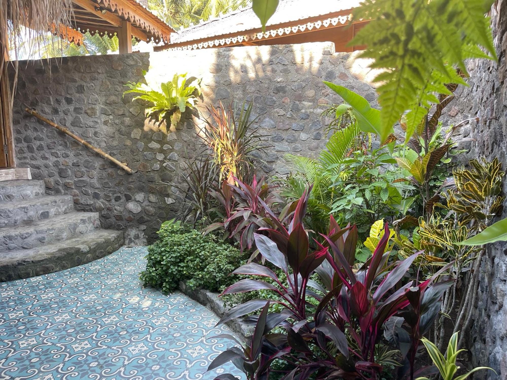 Louka Beach Bali Tianyar Room photo