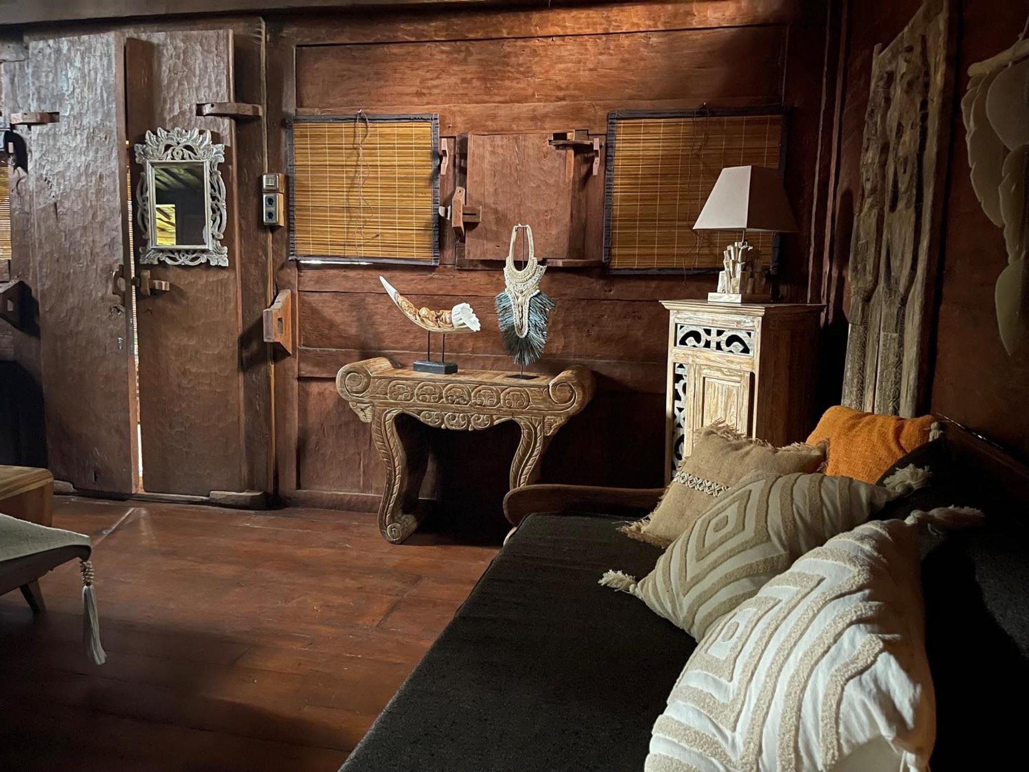 Louka Beach Bali Tianyar Room photo